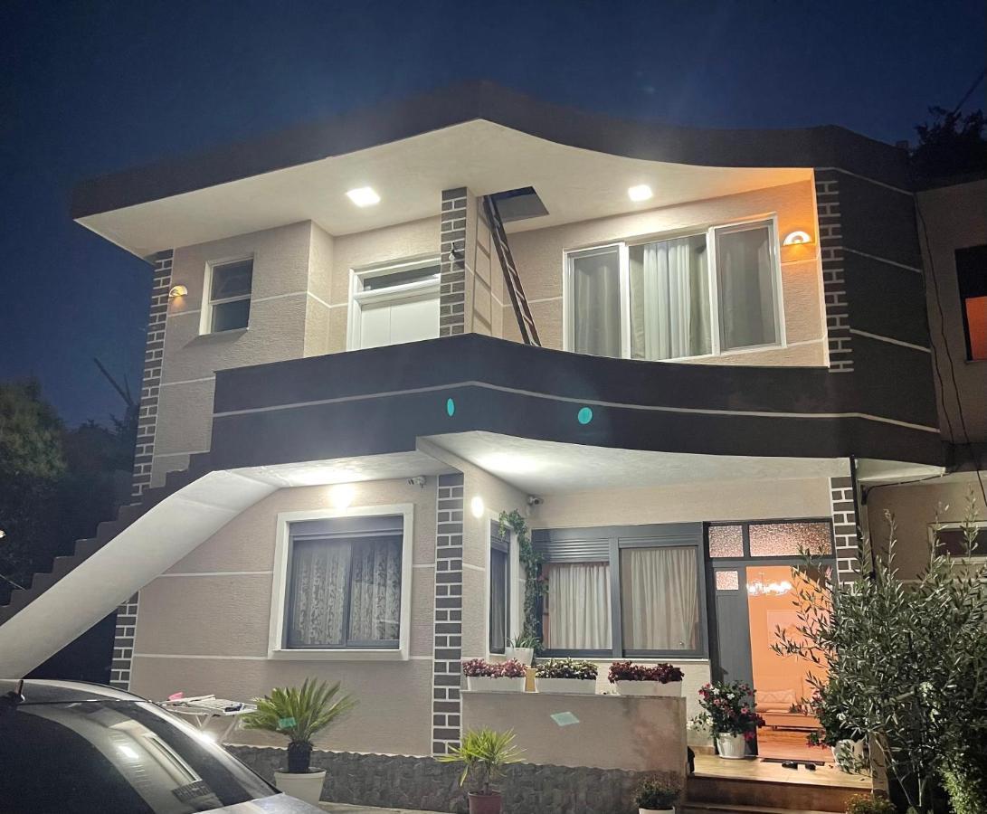 Vila Gjergji Durrës Exterior foto