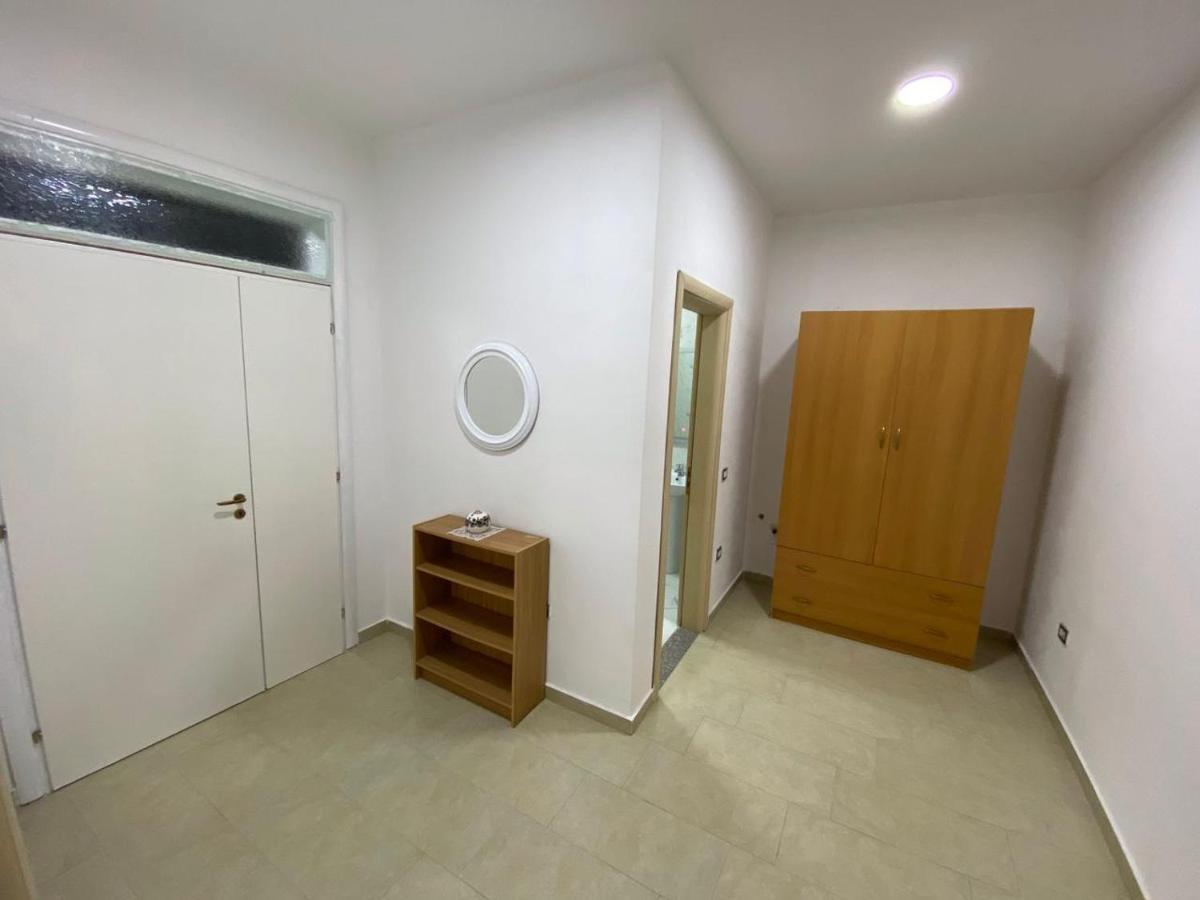 Vila Gjergji Durrës Exterior foto